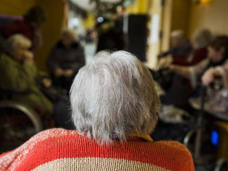 Personnes âgées en établissement